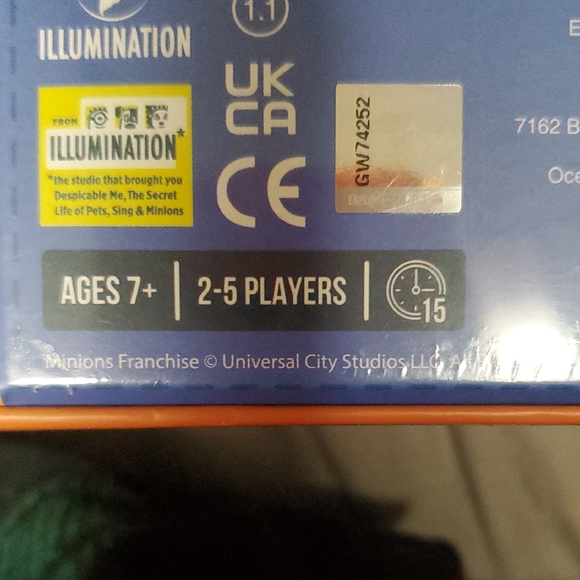 Exploding Minions Card Game - Picture 6 of 7